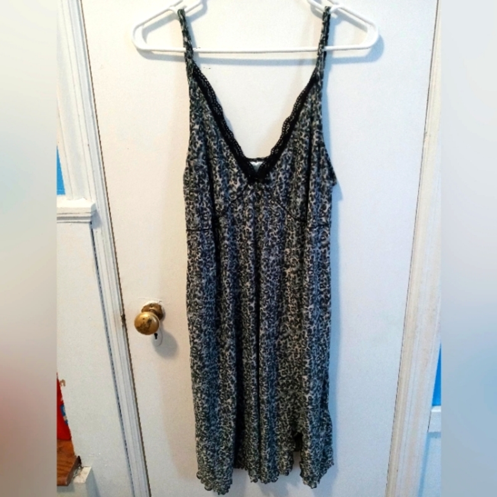 Nick and Sarah intimates leopard print chamise sz 3X